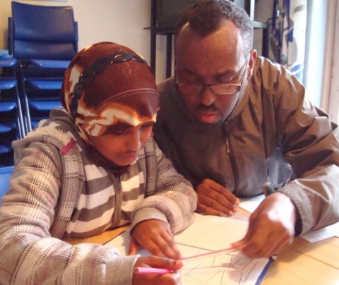 Succes med somalisk lektiecafé i Frydenlung